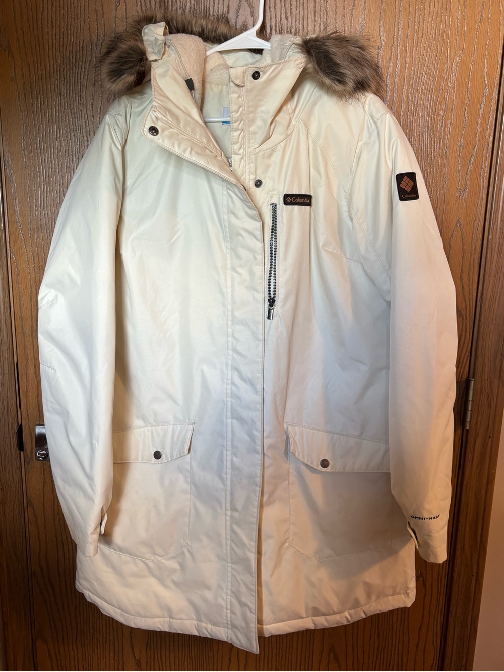 Columbia Women's Cream Hooded Ski Parka Coat with Faux Fur Trim